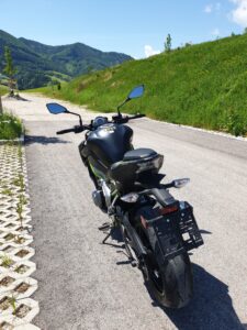 Kawasaki_z900_6