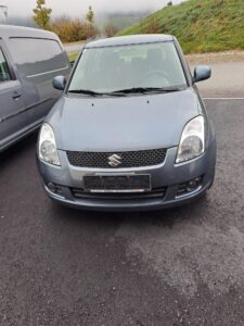 Suzuki_Swift